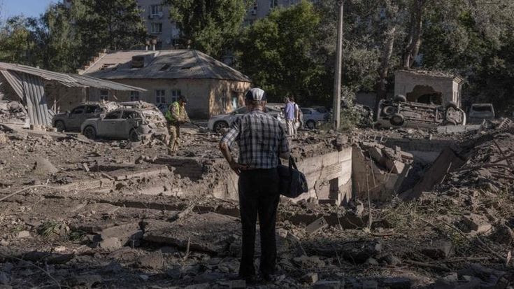 Missili di Putin su Kiev, 17 morti. Colpito un ospedale pediatrico