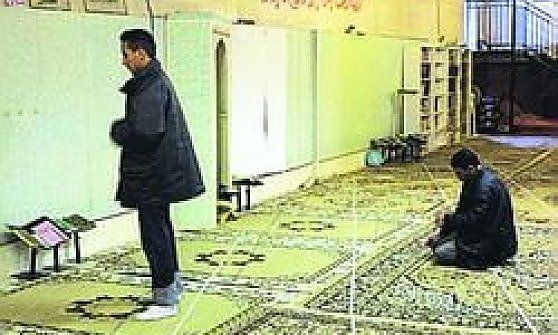 Roma, moschee fai-da-te. "Ma mancano i controlli"