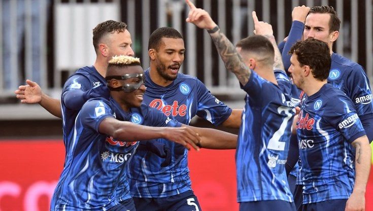 Venezia-Napoli 0-2: Osimhen e Petagna, azzurri a -1 dall'Inter. E sabato lo scontro diretto