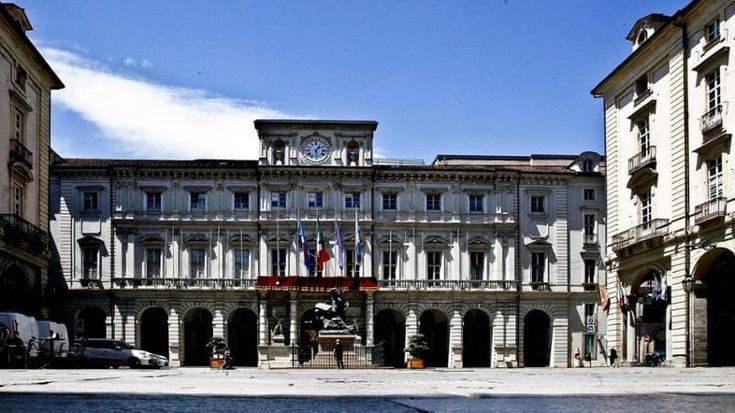 Tramonta in Comune l’era dei derivati