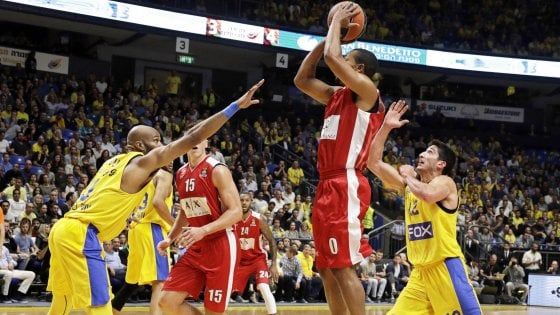 Basket, Eurolega: Milano reagisce tardi, a Tel Aviv arriva un altro ko