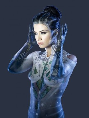 Per Dolcenera "Le stelle non tremano": nuovo album e body painting