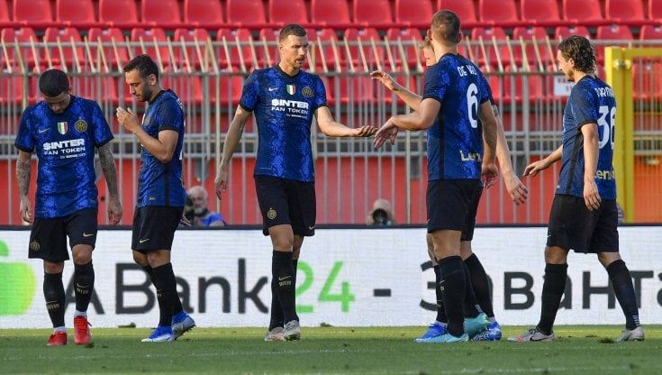 Milan e Inter riammesse nell'Eca, restano ancora fuori Juventus, Real e Barcellona