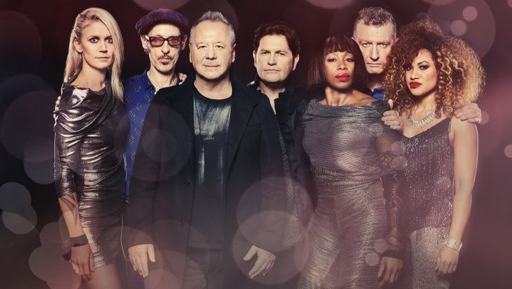 Simple Minds, parla Jim Kerr: "Il nostro ottimismo rock contro questi tempi bui. La Brexit? Diventerò cittadino italiano..."  