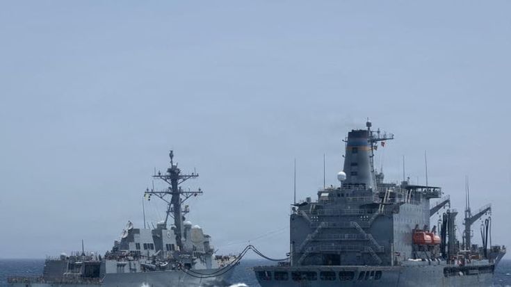 Project Freedom, il flop di Trump: partite solo sei navi su 1600 bloccate a Hormuz. Tre attaccate