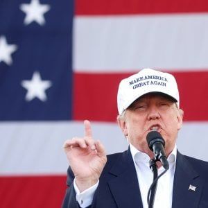 "I mercati temono il ciclone d'incertezza portato da Trump: a rischio l'indipendenza Fed"