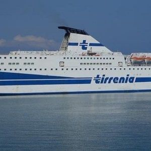 Tirrenia avverte i sindacati: "Con lo stop alla convenzione a rischio 1000 posti di lavoro"