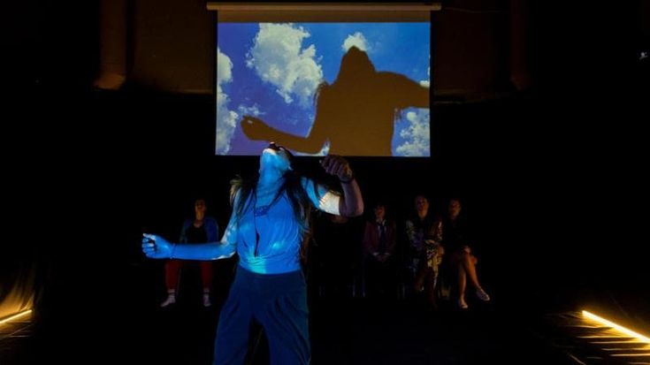 Quartieri di vita, il teatro come luogo dell’anima e racconto della fragilità