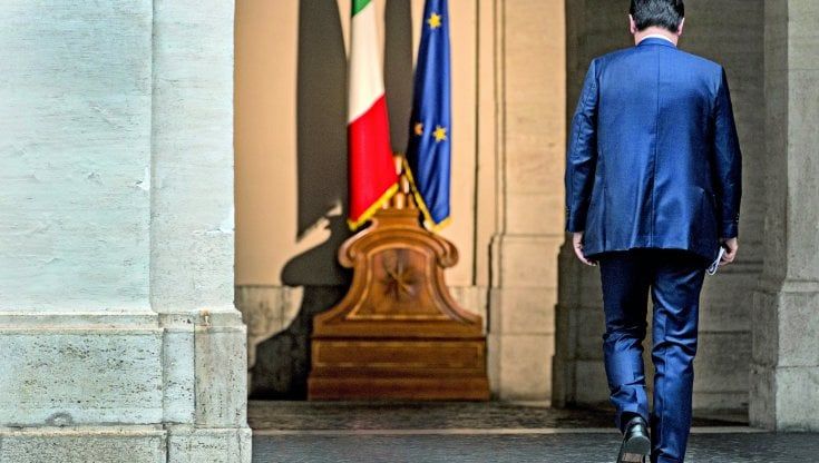 Le dimissioni di Conte non scuotono lo spread, ma Fitch avverte: "Crescita a rischio con governo debole"