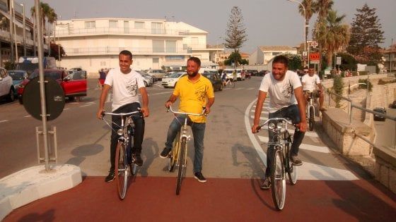 Marina di Ragusa, Cancelleri al tour 5 stelle: "Sui problemi pronti a dialogare con chiunque"