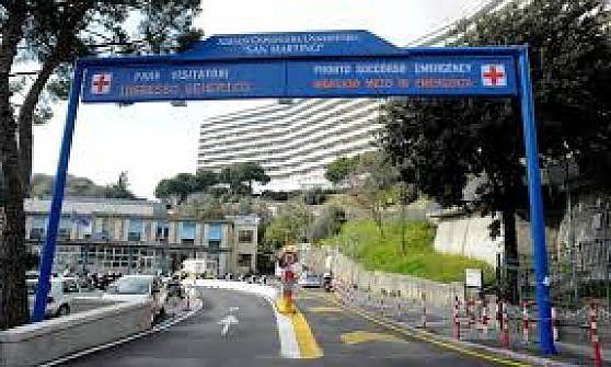 Genova, anziani esagerano con il cenone: finiscono all'ospedale