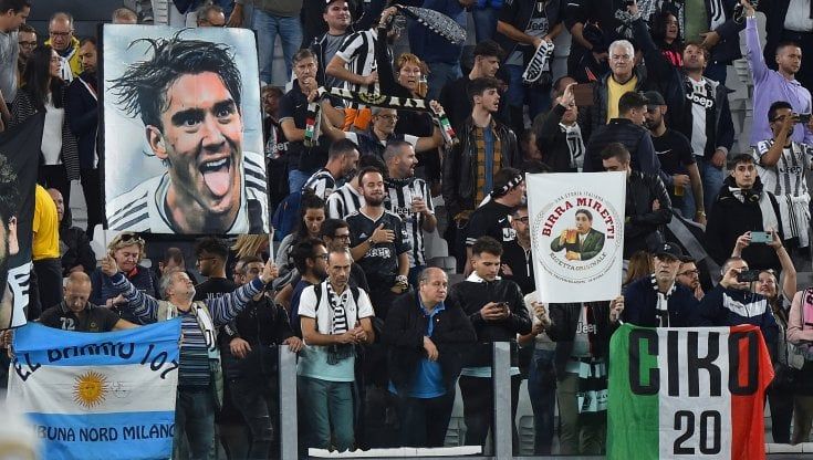 Juventus, contro Allegri e i giocatori cori e fischi: il ritorno alla vittoria non basta