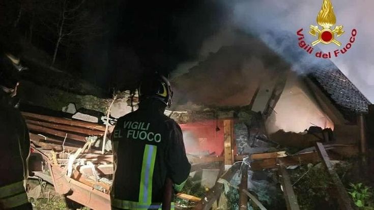 Esplosione villetta in Garfagnana, trovato il corpo senza vita del proprietario
