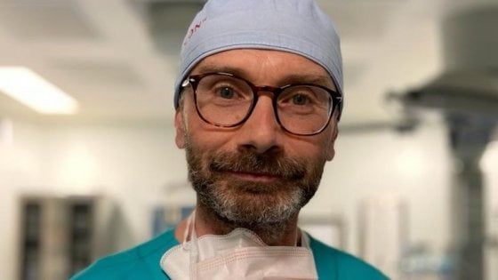 Il medico nella trincea di Alzano ammalato di coronavirus e poi guarito nominato primario di Chirurgia