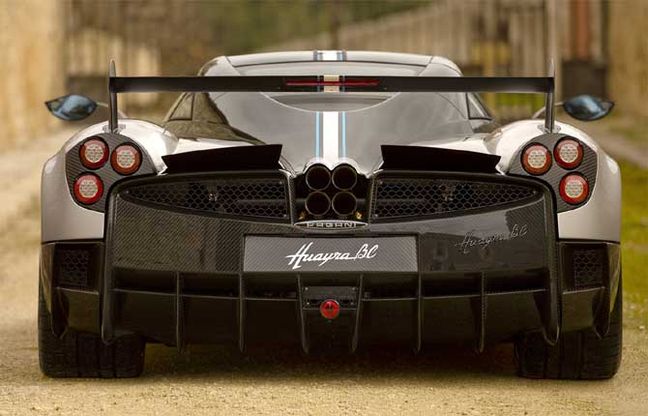Pagani Huayra BC, omaggio a Benny Caiola