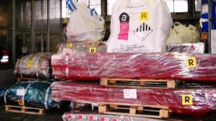 Barile di stoccaggio di sorgenti radioattive per la protezione dalle