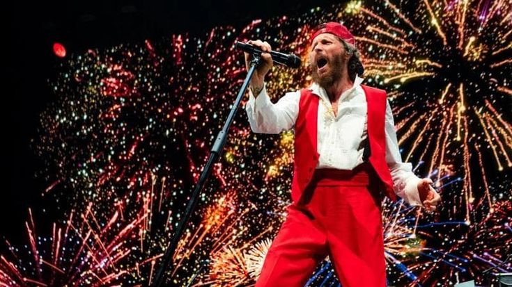 Jovanotti on the beach, Giorgia e Franz Ferdinand: tutti i concerti di agosto