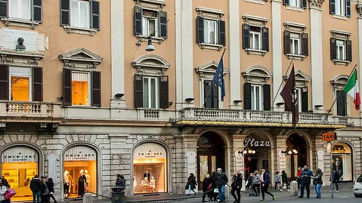 Grand hotel Plaza, la società di Olivia Paladino in liquidazione: l’albergo vale 300 milioni