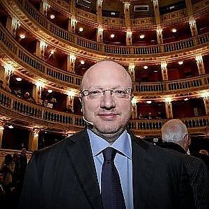 Boccia contrario a revisione norme su contratti a tempo