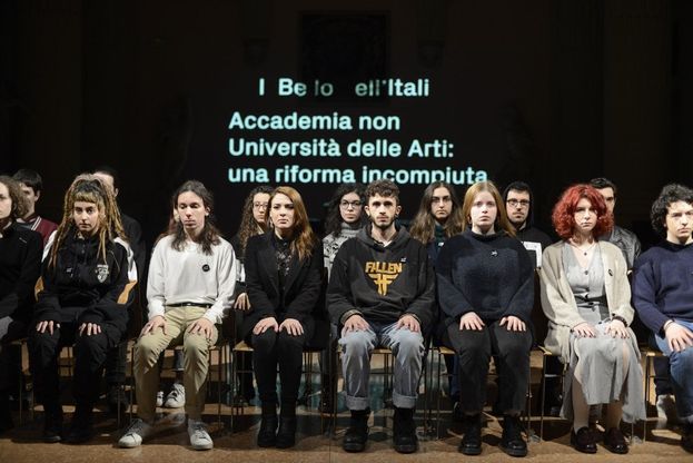 Bologna, la protesta dell'Accademia di Belle Arti nella notte bianca di Arte Fiera