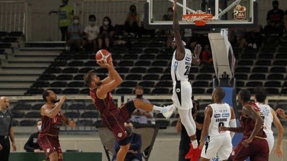 Basket, Supercoppa; Trieste e Venezia vincono ancora: Treviso e Trento ko