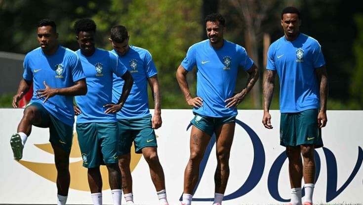 Junior: “Ancelotti è il nostro fuoriclasse, con lui saremo all’altezza della storia”
