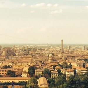 Ricardo Franco Levi: "Scoprire Bologna attraverso un libro, dalla Bibbia di Borso a Camilleri"