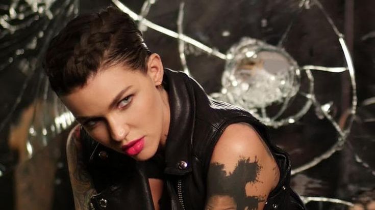 Ruby Rose accusa Katy Perry: “Mi ha aggredita sessualmente”. La popstar replica: “È falso”
