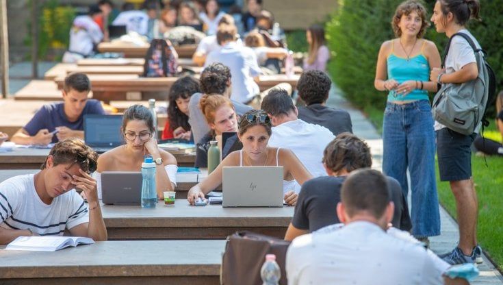 Gli studenti stranieri scelgono le università di Milano: qui si disegna il domani dopo lo choc della pandemia