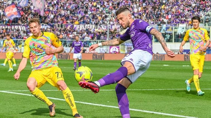 Biraghi ha rinnovato, alla Fiorentina fino al 2025. Ranieri a un passo, per Castrovilli si tratta. E Parisi ha firmato il contratto