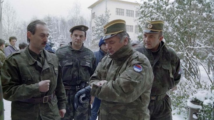 L’annuncio shock del governo serbo: “Mladić sarà sepolto con onori militari e di Stato”
