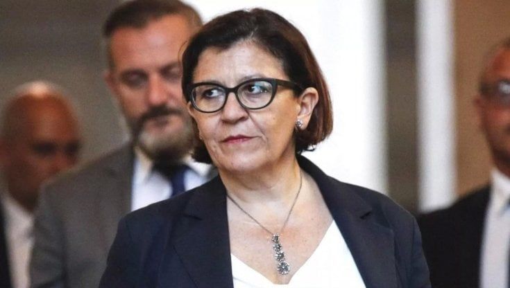 Elezioni suppletive a Roma, l'ex ministra della Difesa Trenta sfida Palamara per un posto in Parlamento