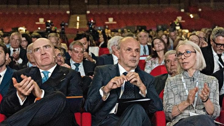 “La spesa va controllata”: Schillaci, Farmindustria e i numeri della discordia