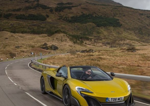 McLaren 675LT Spider 