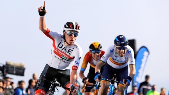 Ciclismo, Vuelta Valenciana: Pogacar vince la tappa e diventa leader