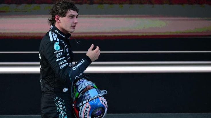 Gp Baku, le pagelle: Antonelli limita i danni, 7. Hamilton 4: costosa comparsa