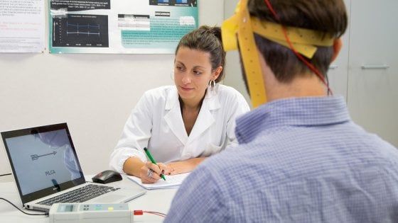 "Recuperare il linguaggio attraverso il midollo spinale"