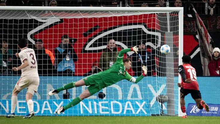 Bundesliga, il Bayern resiste a Leverkusen e resta a +8