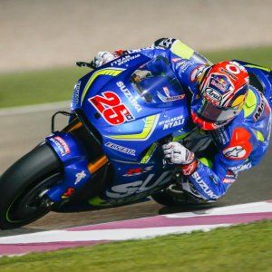 MotoGp, test Qatar: Vinales il più veloce, solo ottavo Rossi