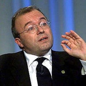 Vilipendio del capo dello Stato, sei mesi a Storace. "Solo io condannato per questo reato"