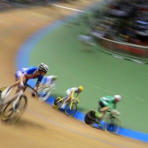 Ciclismo, Mondiali su pista: Viviani delude nello scratch