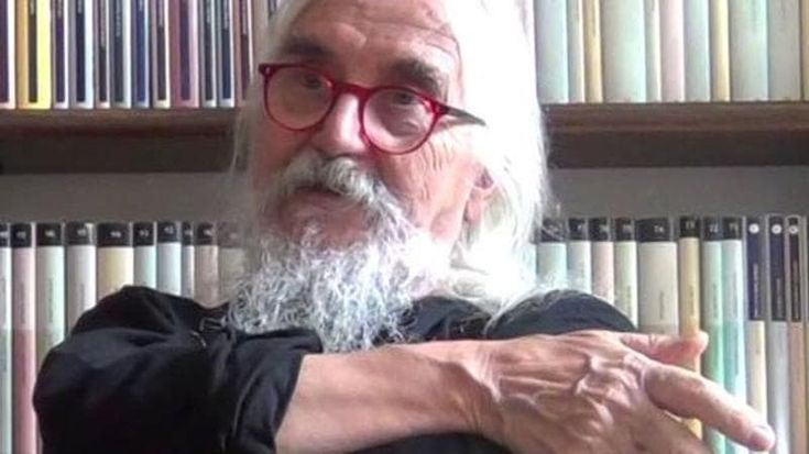 Addio a Gianni Milano, il “maestro capellone”, poeta e scrittore beat