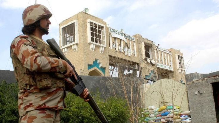 Dalle accuse di terrorismo alla disputa sul confine: le ragioni dell’odio tra Afghanistan e Pakistan