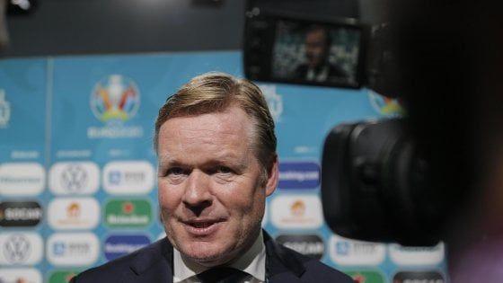 Barcellona, è fatta per Koeman. Lascia anche Abidal 