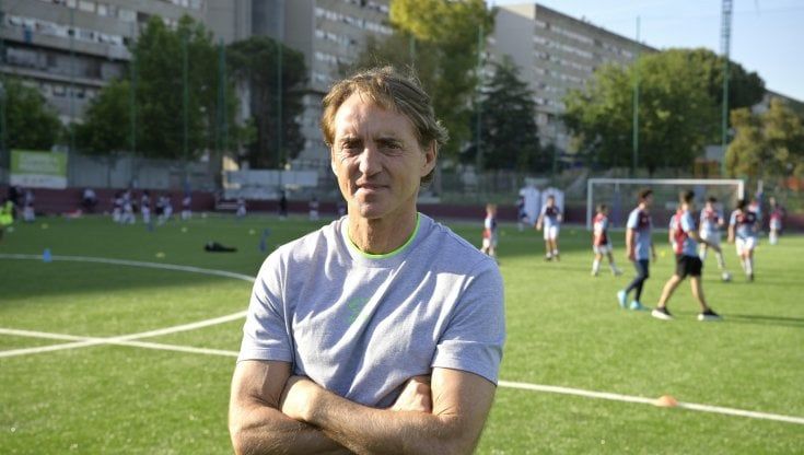 Mancini ne convoca 39 per le gare di giugno: torna Spinazzola, prima volta per Frattesi e Pinamonti