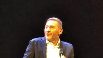 Totti e il controllo della prostata: il racconto esilarante davanti alla platea del Brancaccio