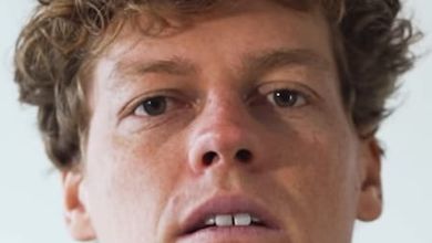 Sinner rinuncia alle Atp Finals: "Ho bisogno di cure per il ginocchio, tornerò al 100%"