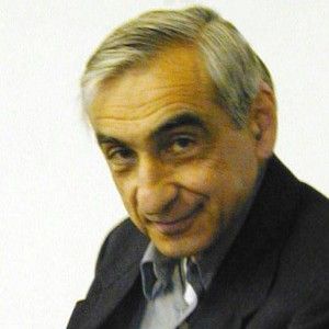 Walzer: "La talpa Snowden &egrave; un eroe. Negli Usa la democrazia &egrave; a rischio"