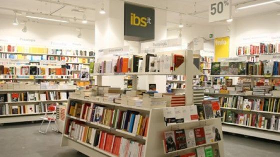 No alla violenza sulle donne: alla libreria Ibs letture e musica