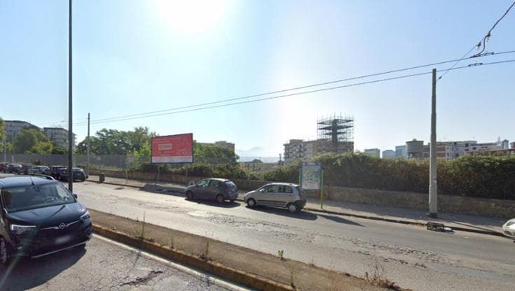 Napoli, investito da un tassista sulle strisce: 61enne muore mentre va al lavoro